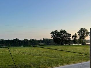 66-67 Catfish Ln, Crump, TN 38327