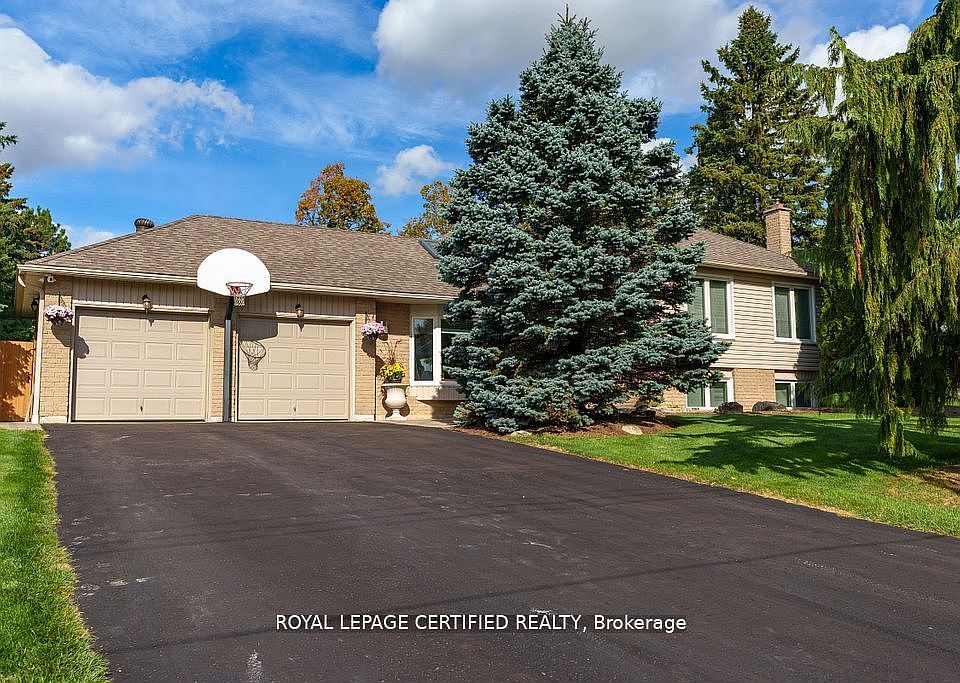 1st image of 12 Kevinwood Dr
