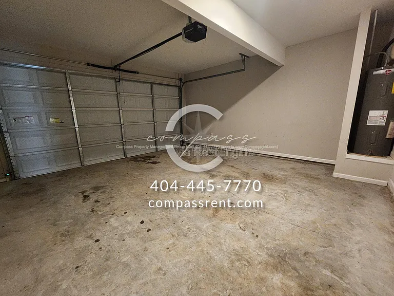 206 Lyndon Way NW — Photo 26