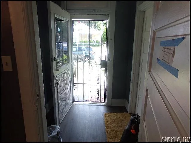 1 bed, 1.0 bath, 740 sqft, $700 — Photo 3