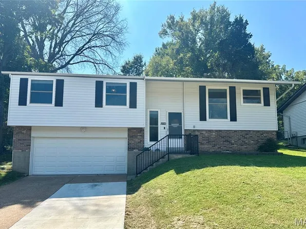 1922 Catlin Dr, Barnhart, MO 63012
