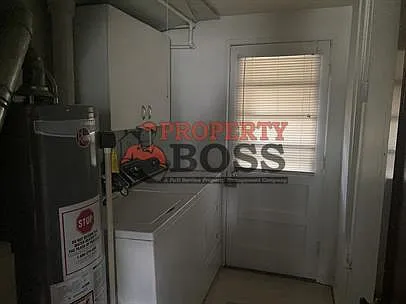 223 Hopkins St — Photo 6