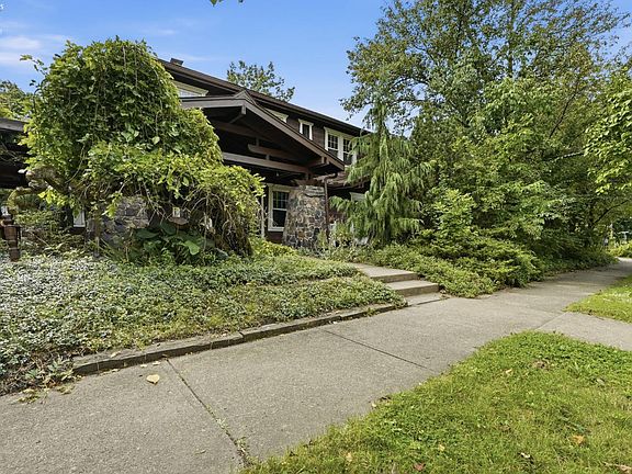 4th image of 13067 Cedar Rd