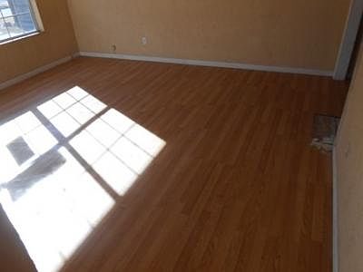 5th image of 1613 NW Irwin Ave