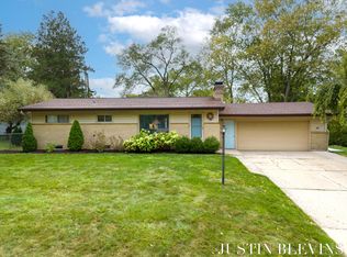 551 Saint Clair Ave NW, Grand Rapids, MI 49534