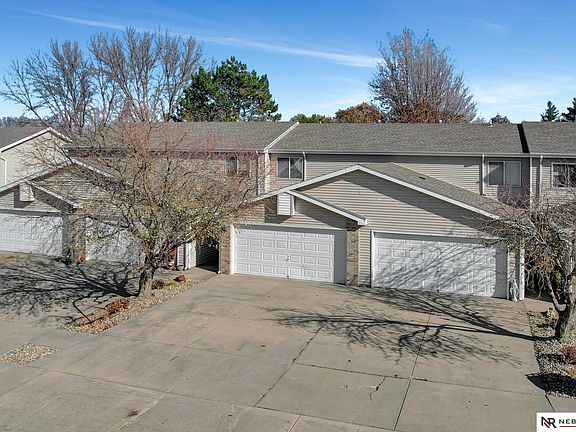 2nd image of 516 NW 17th Cir