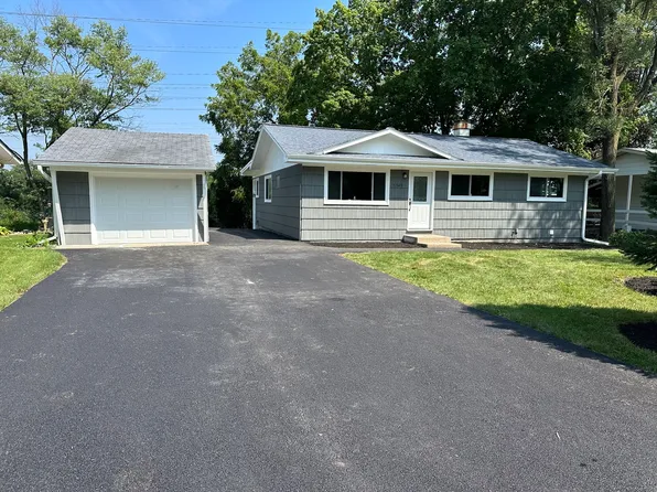 5349 Westview Ln, Lisle, IL 60532