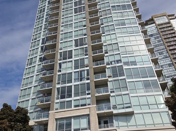 2975 Atlantic Ave #1008, Coquitlam, BC V3B 0C5