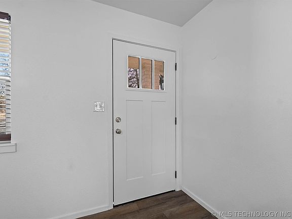 5th image of 15359 N Medlin Rd