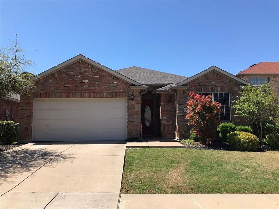 1st image of 14517 Crystal Lake Dr