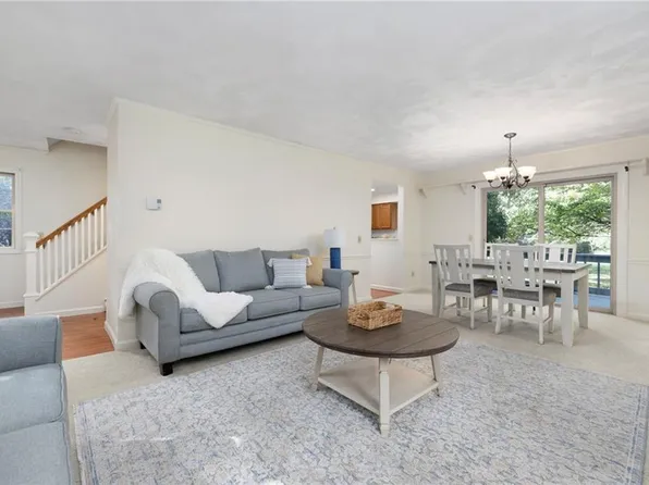 167 Winter St, Wakefield, RI 02879