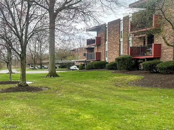 2540 N River Rd NE Unit C12, Warren, OH 44483