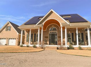 215 Saddle Rdg, West End, NC 27376