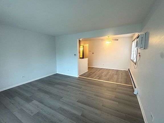 3rd image of 4512 Grove Ave APT 2N