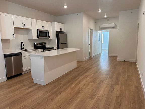 3rd image of 770 E Ashton Ave #2