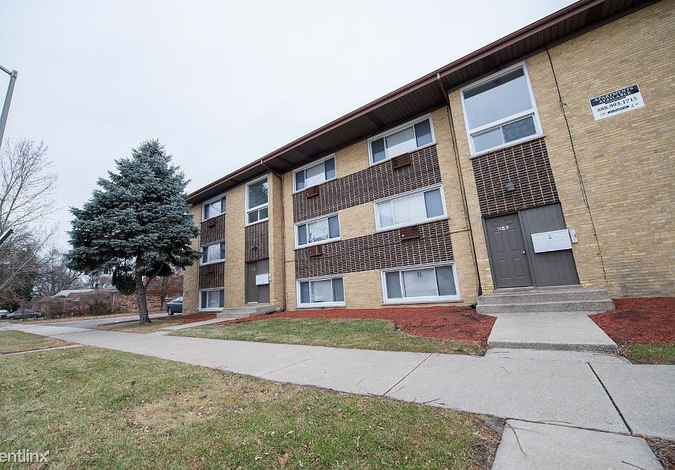 634 Sibley Blvd Apartments Chicago Exterior_09