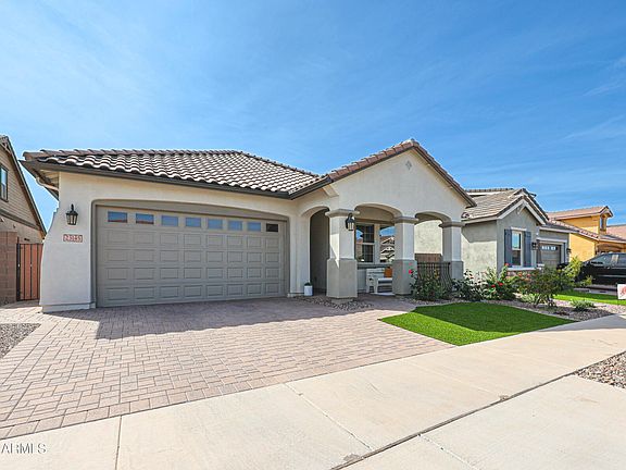 4th image of 23145 E CARRIAGE Way
