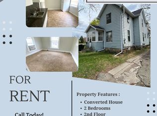 1109.5 W Washtenaw St, Lansing, MI 48915