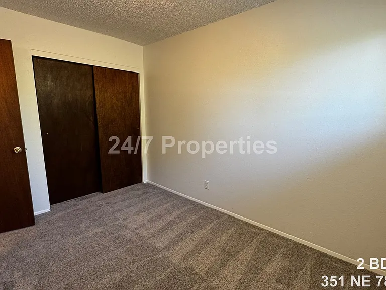 351 NE 78th Ave — Photo 8