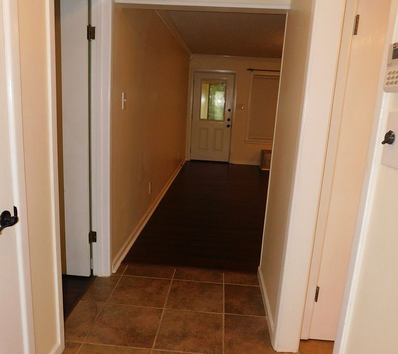 1st image of 4220 Birdwell Dr