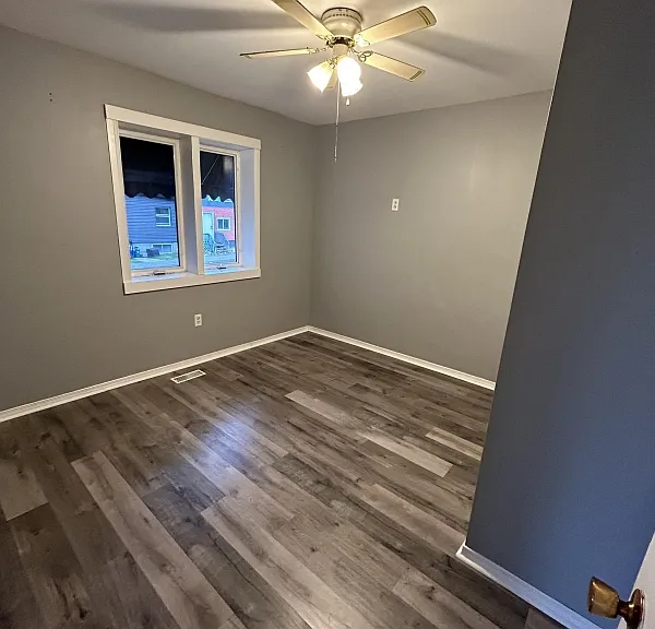 341 Melvin Ave — Photo 4