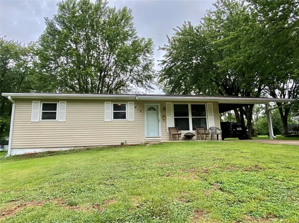 609 4th St, Warrenton, MO 63383