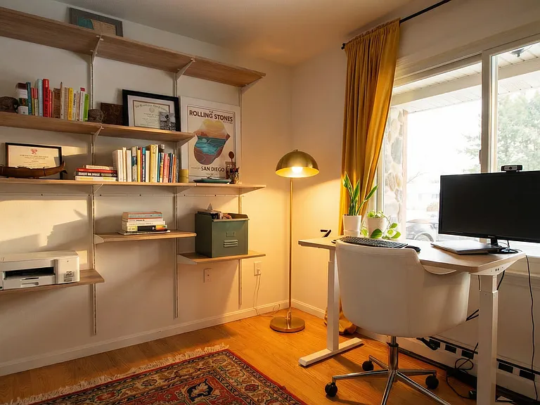 1st Floor Office/Bedroom