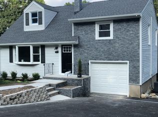 78 Hillside Dr, North Haledon, NJ 07508