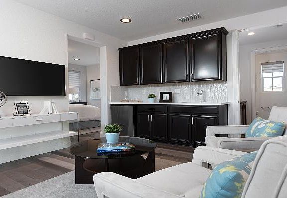 Woodside Homes - Plan 2-D 10