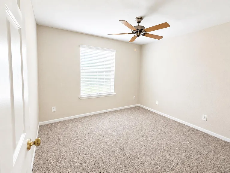 26 Prairie Oak Dr — Photo 8
