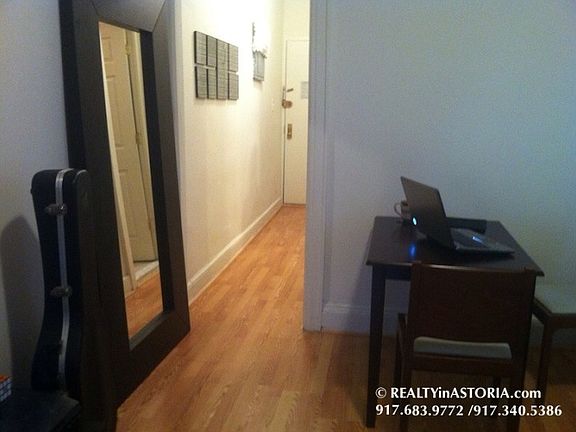4th image of 3017 34th St APT 3B