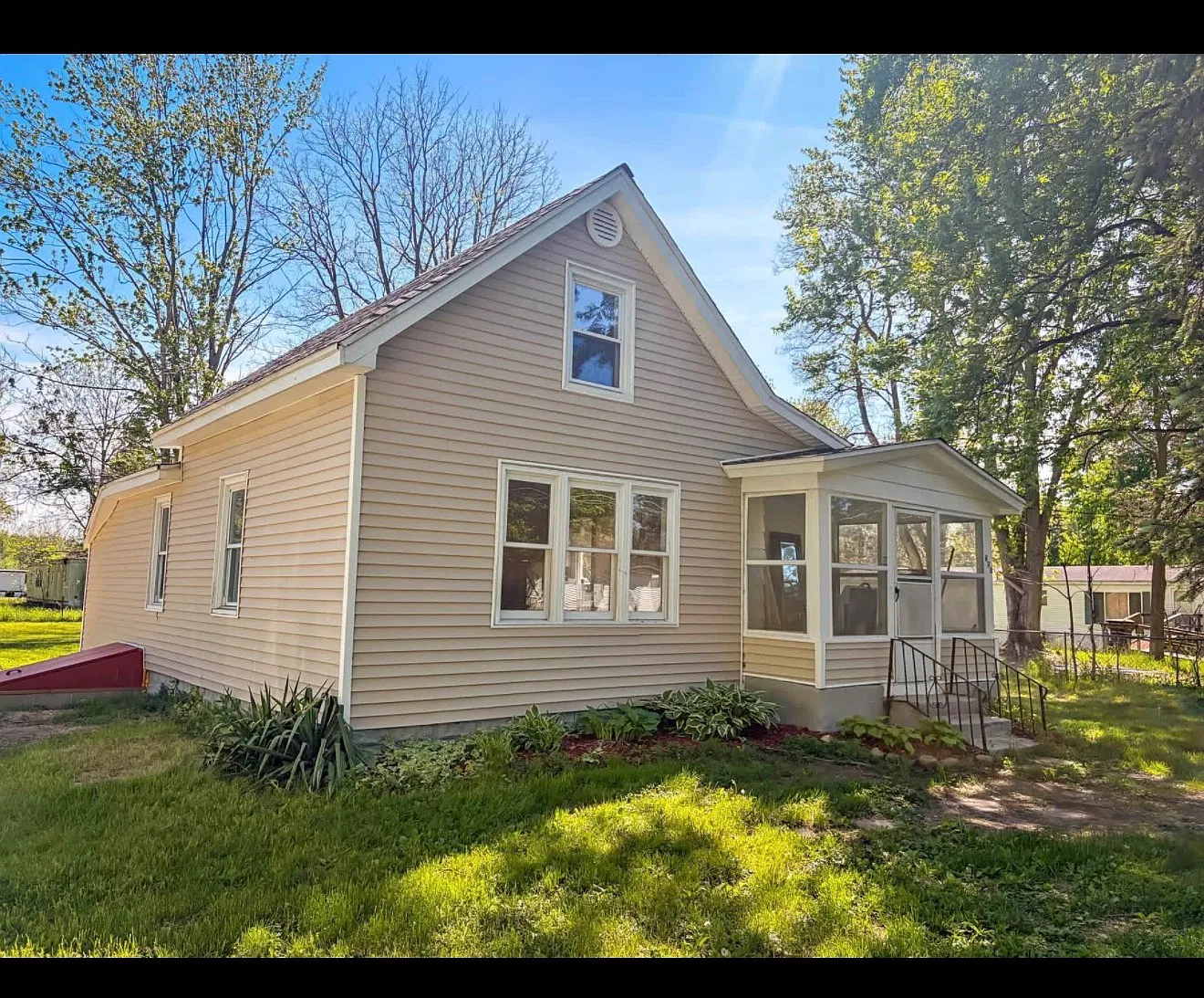 2 bed, 1022 sqft, $1,475 — Photo 2