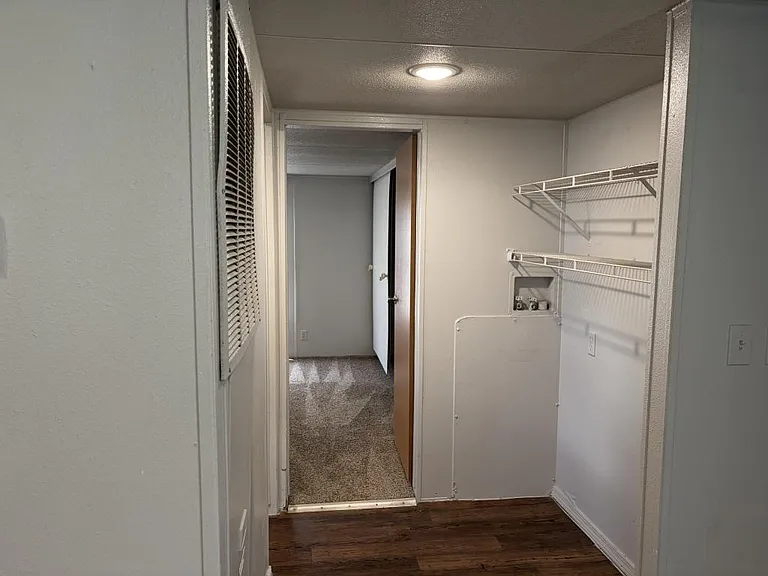 1219 W Choctaw St #16 — Photo 10