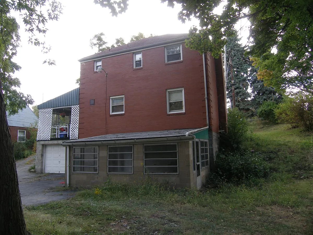 Building Photo - 5357 Brownsville Rd