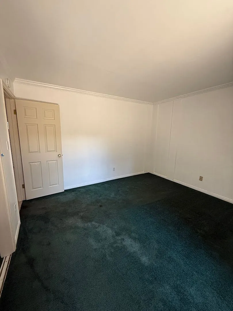 3 Bed, 2 Bath Townhome with Vaulted Ceilings & Private Balcony — Photo 3