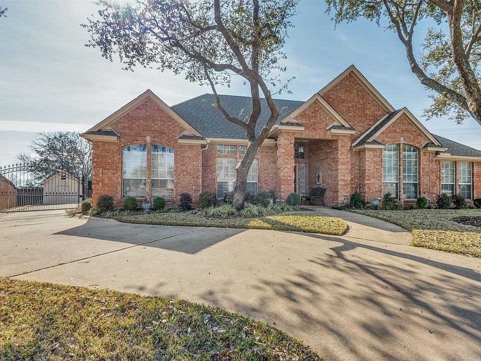 1st image of 7636 Bridlewood Ct