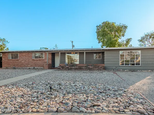 431 N Caribe Pl, Tucson, AZ 85710