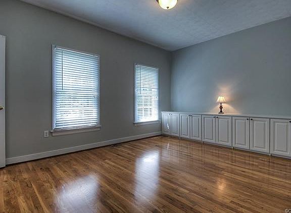 5th image of 14252 Country Club Dr