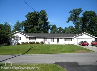 721 Rose Ln, Mt Carmel, TN 37645