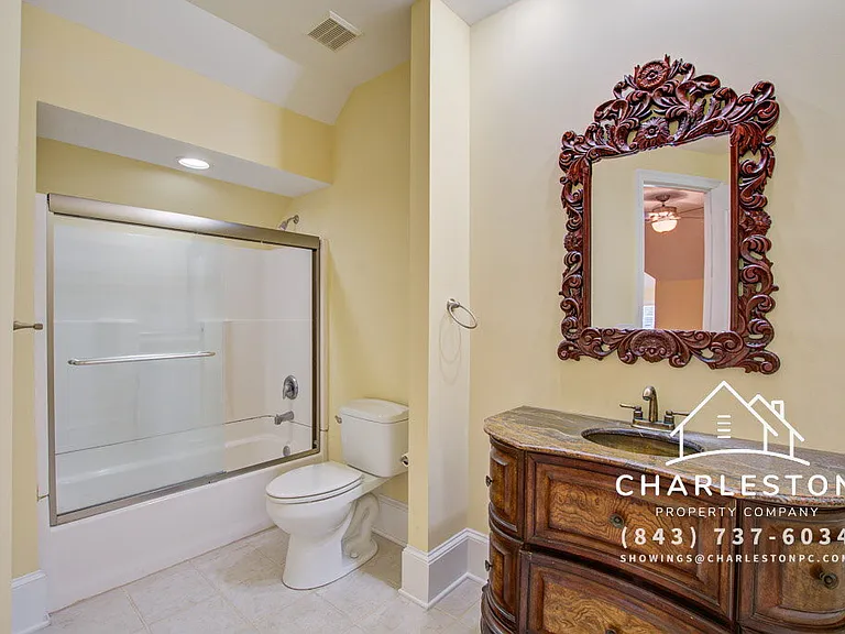1739 Indigo Island Dr — Photo 41