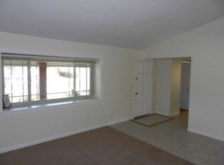 9240 Tamarisk Pl, Riverside, CA 92503