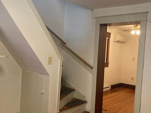 4th image of 27 E 4th St #1