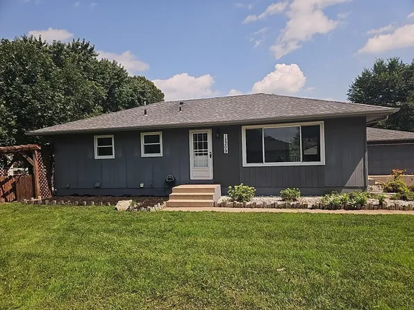 12209 Davenport St NE, Blaine, MN 55449