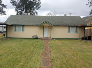301 4th St #301, Pinehurst, ID 83850
