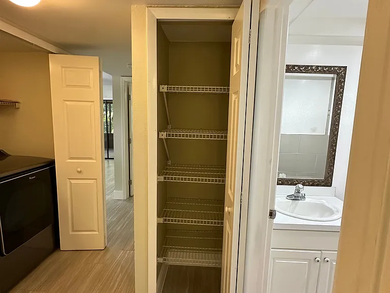 6136 Whiskey Creek Dr #503 — Photo 18