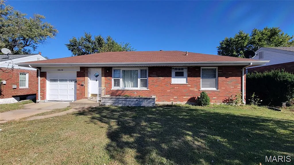 9926 Mackenzie Rd photo 1
