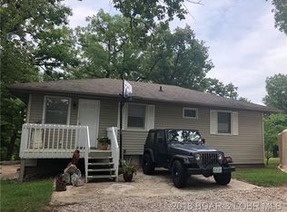 1424 Dogwood Ln, Camdenton, MO 65065