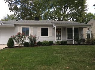 5 Derby Ln, Saint Peters, MO 63376