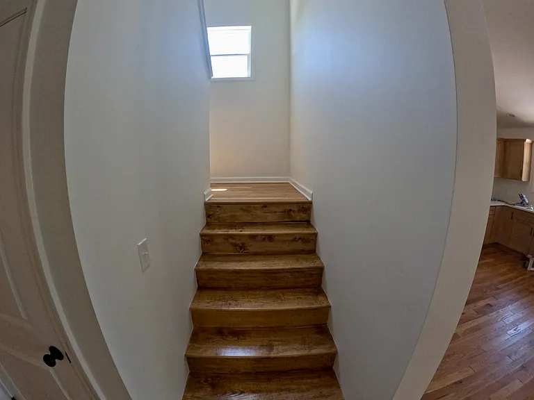 181 Carrie St #A — Photo 10