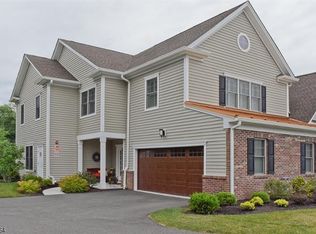 16 Cabell Ct #83, Morristown, NJ 07960